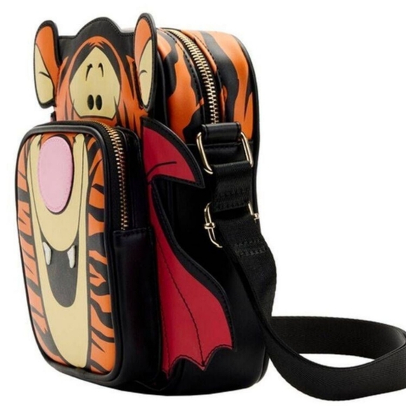 Loungefly Disney Winnie The Pooh Tigger Vampire Passport Crossbody Bag Cosplay - Picture 4 of 12